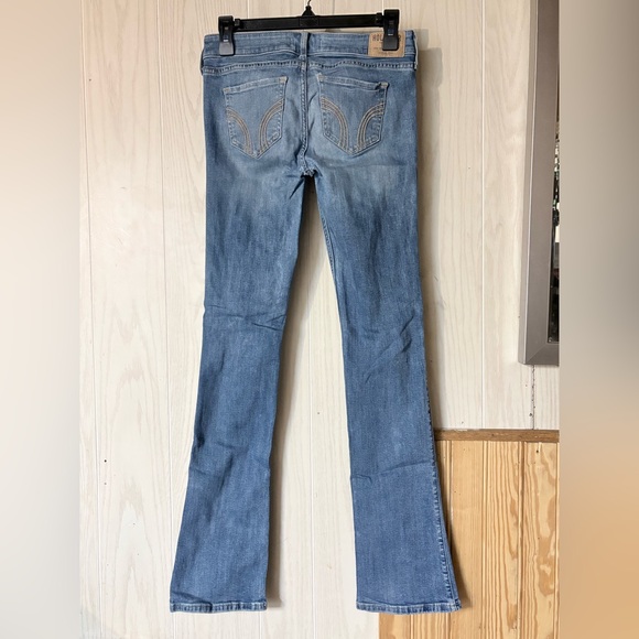 Hollister Bootcut Jeans size 5 - Picture 2 of 3